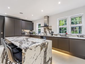 Photo 18- click for photo gallery